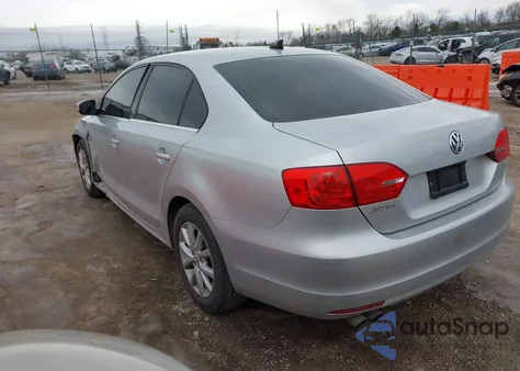 2014 Volkswagen Jetta 1.8T Se z USA, uszkodzony, nr VIN 3VWD07AJ5EM238686